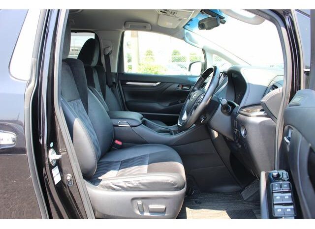 
								TOYOTA VELLFIRE 2015 full									