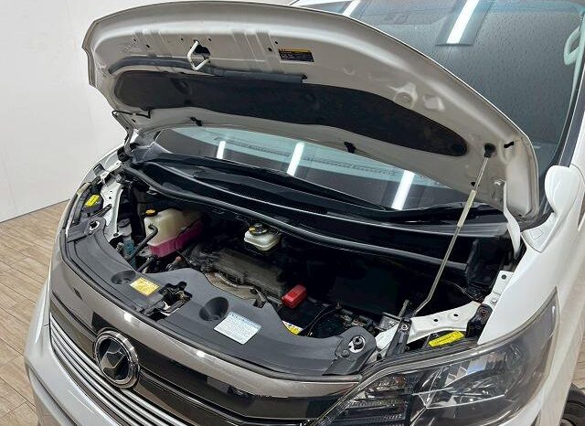 
								TOYOTA VELLFIRE 2013 full									