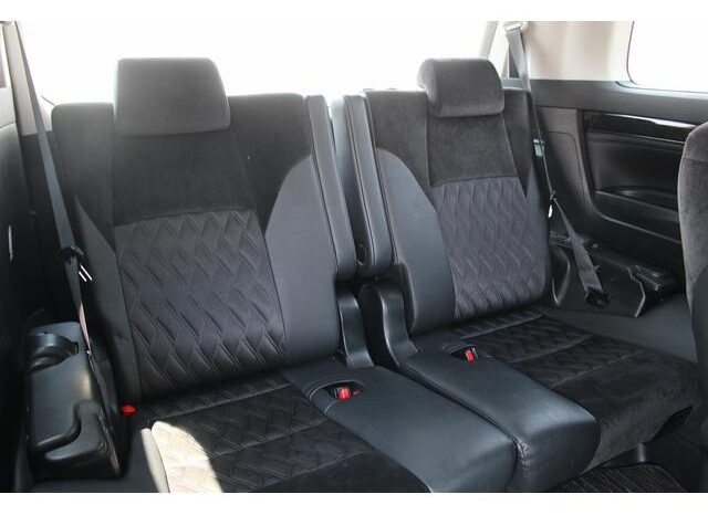 
								TOYOTA VELLFIRE 2015 full									
