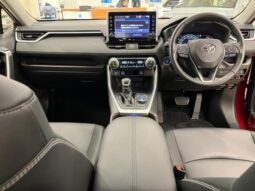 
										TOYOTA RAV4 2021 full									