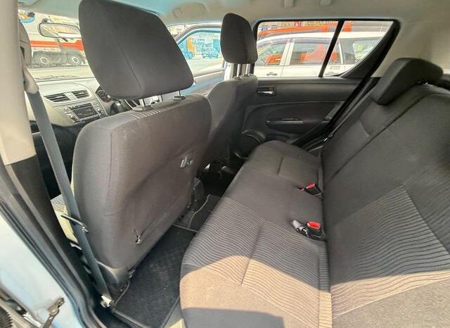 
								SUZUKI SWIFT 2011 full									