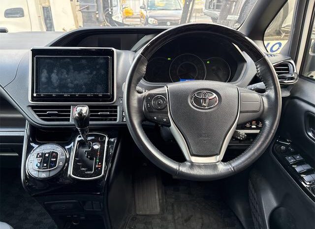 
								TOYOTA NOAH 2020 full									