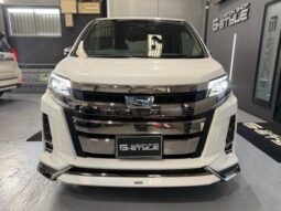 TOYOTA NOAH 2021