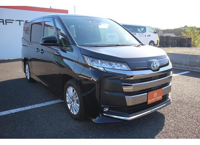 
								TOYOTA NOAH 2022 full									
