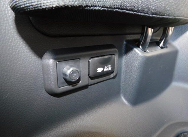 
								TOYOTA NOAH 2024 full									