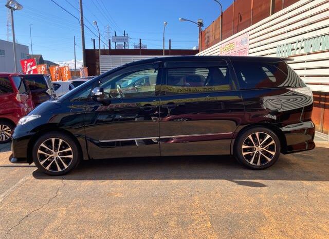 
								TOYOTA ESTIMA 2015 full									