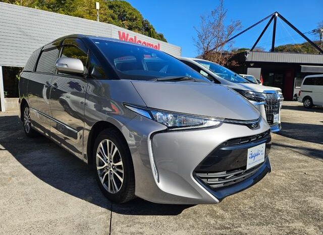 
								TOYOTA ESTIMA 2016 full									