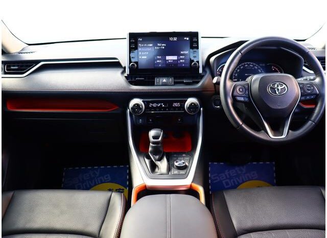 
								TOYOTA RAV4 2021 full									