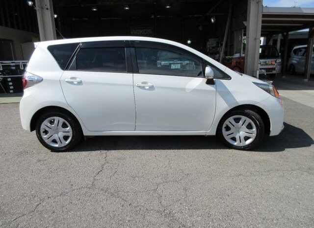 
								TOYOTA RACTIS 2011 full									