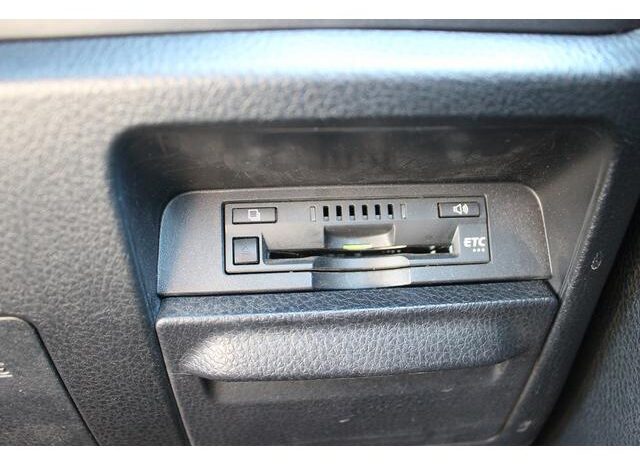 
								TOYOTA NOAH 2017 full									