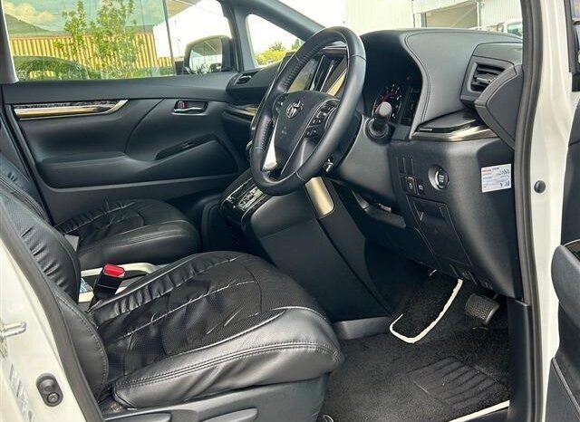 
								TOYOTA VELLFIRE 2022 full									