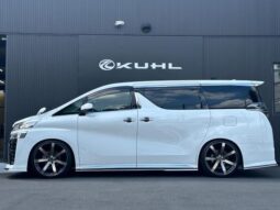 
										TOYOTA VELLFIRE 2022 full									