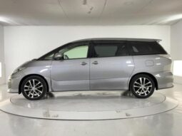 TOYOTA ESTIMA 2015