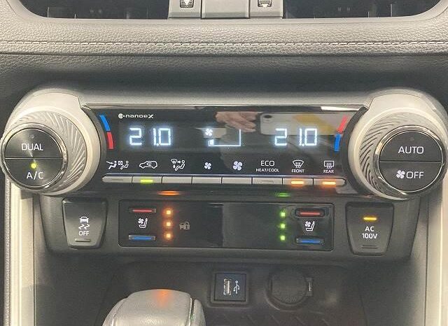 
								TOYOTA RAV4 2021 full									