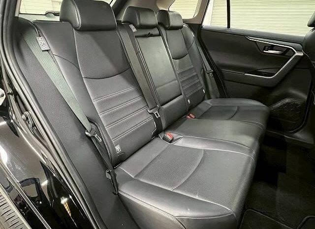 
								TOYOTA RAV4 2021 full									