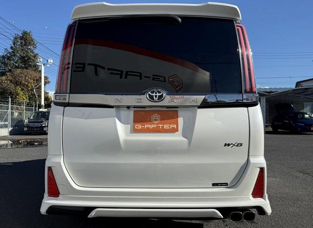 
								TOYOTA NOAH 2018 full									