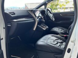 
										TOYOTA VELLFIRE 2022 full									