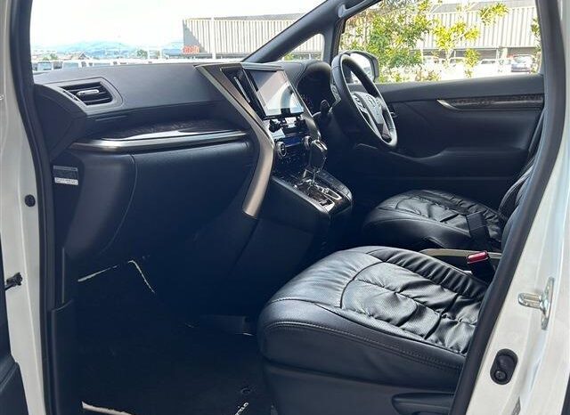 
								TOYOTA VELLFIRE 2022 full									