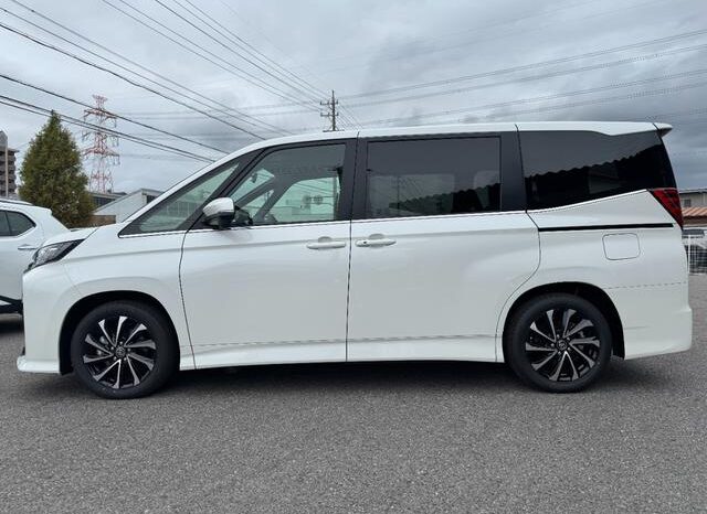 
								TOYOTA NOAH 2025 full									