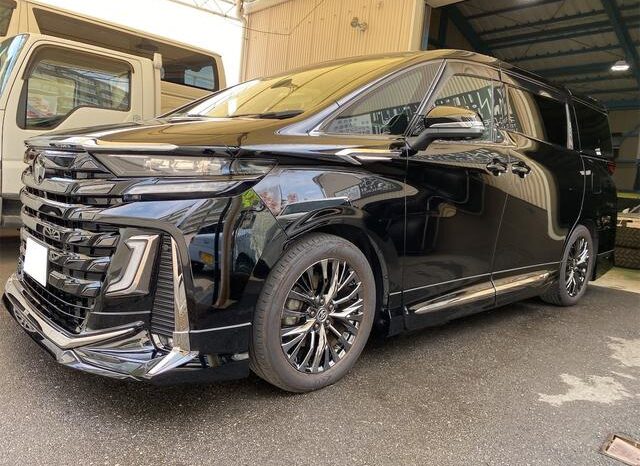 
								TOYOTA VELLFIRE 2023 full									