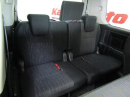 
										TOYOTA NOAH 2012 full									