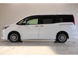 
										TOYOTA NOAH 2017 full									