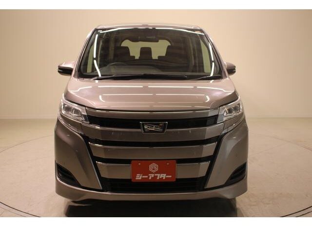 
								TOYOTA NOAH 2019 full									
