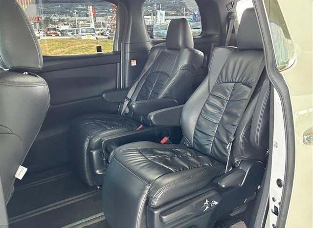 
								TOYOTA VELLFIRE 2022 full									