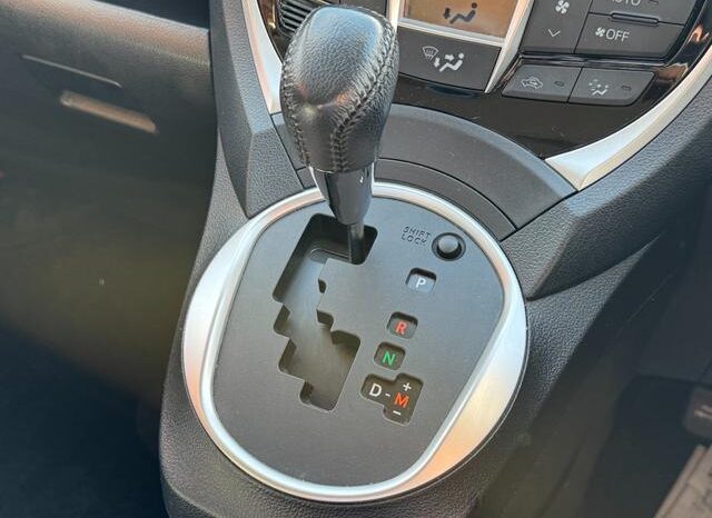 
								TOYOTA RACTIS 2016 full									