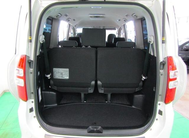 
								TOYOTA NOAH 2012 full									