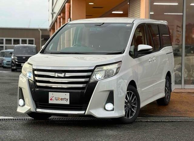 
								TOYOTA NOAH 2014 full									