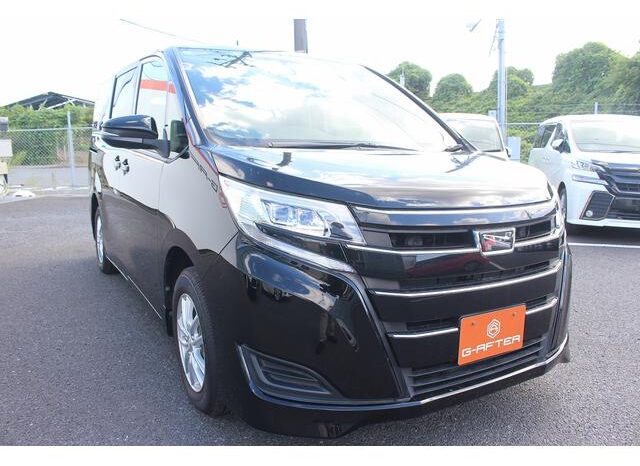 
								TOYOTA NOAH 2020 full									
