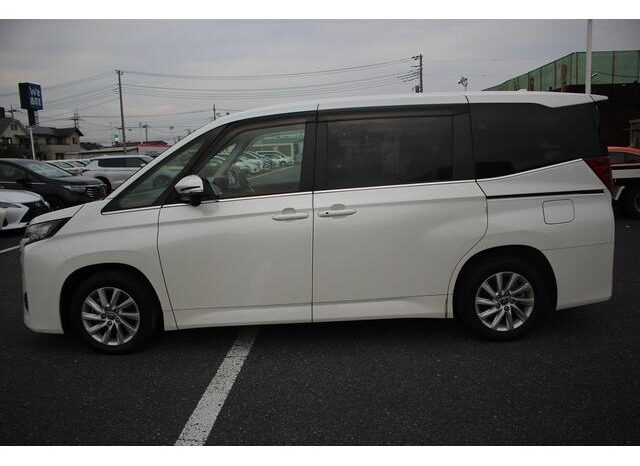
								TOYOTA NOAH 2022 full									