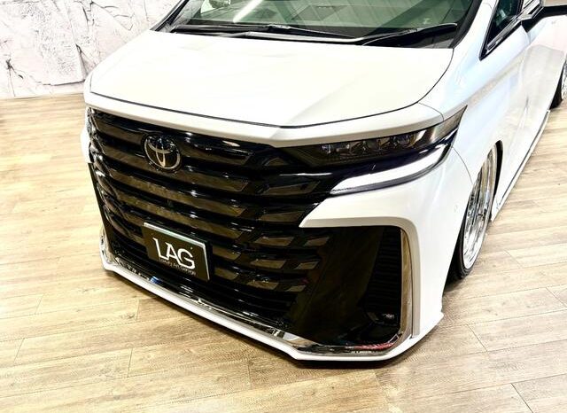 
								TOYOTA VELLFIRE 2023 full									