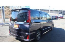 
										TOYOTA NOAH 2014 full									