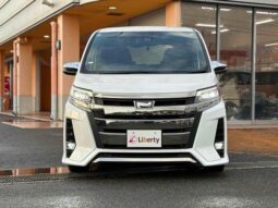 TOYOTA NOAH 2020