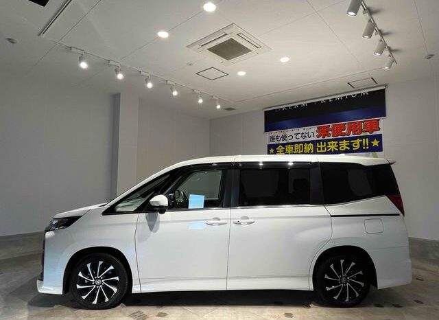 
								TOYOTA NOAH 2024 full									