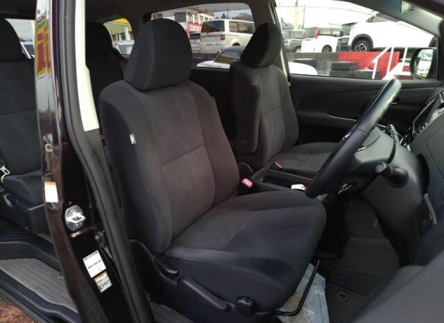 
								TOYOTA ESTIMA 2015 full									