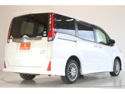 
										TOYOTA NOAH 2017 full									