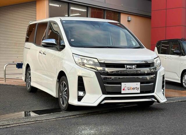 
								TOYOTA NOAH 2020 full									