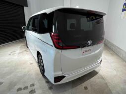 
										TOYOTA NOAH 2024 full									