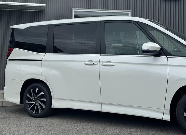 
								TOYOTA NOAH 2025 full									