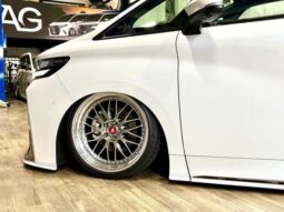 
										TOYOTA VELLFIRE 2023 full									