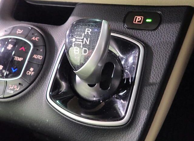 
								TOYOTA NOAH 2014 full									