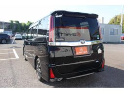 
										TOYOTA NOAH 2017 full									