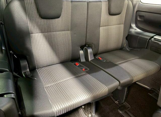 
								TOYOTA NOAH 2017 full									