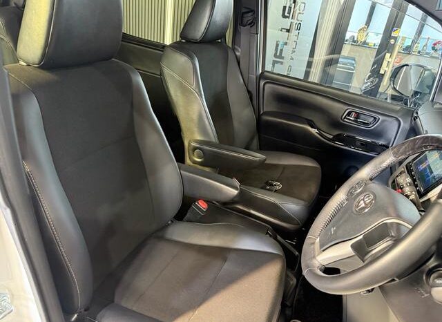 
								TOYOTA NOAH 2021 full									