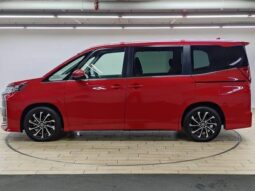 
										TOYOTA NOAH 2023 full									