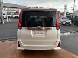 
										TOYOTA NOAH 2014 full									