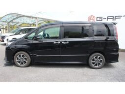 
										TOYOTA NOAH 2019 full									